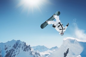 kaiyun开云·官方网站-“步行者队连遭败绩，亟需调整策略”，步行者队队员名单