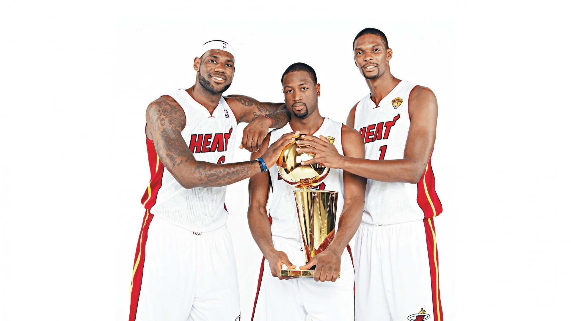 《《守望先锋》推出新赛季，加入“未来战士”特色皮肤》，守望先锋年度游戏版新皮肤