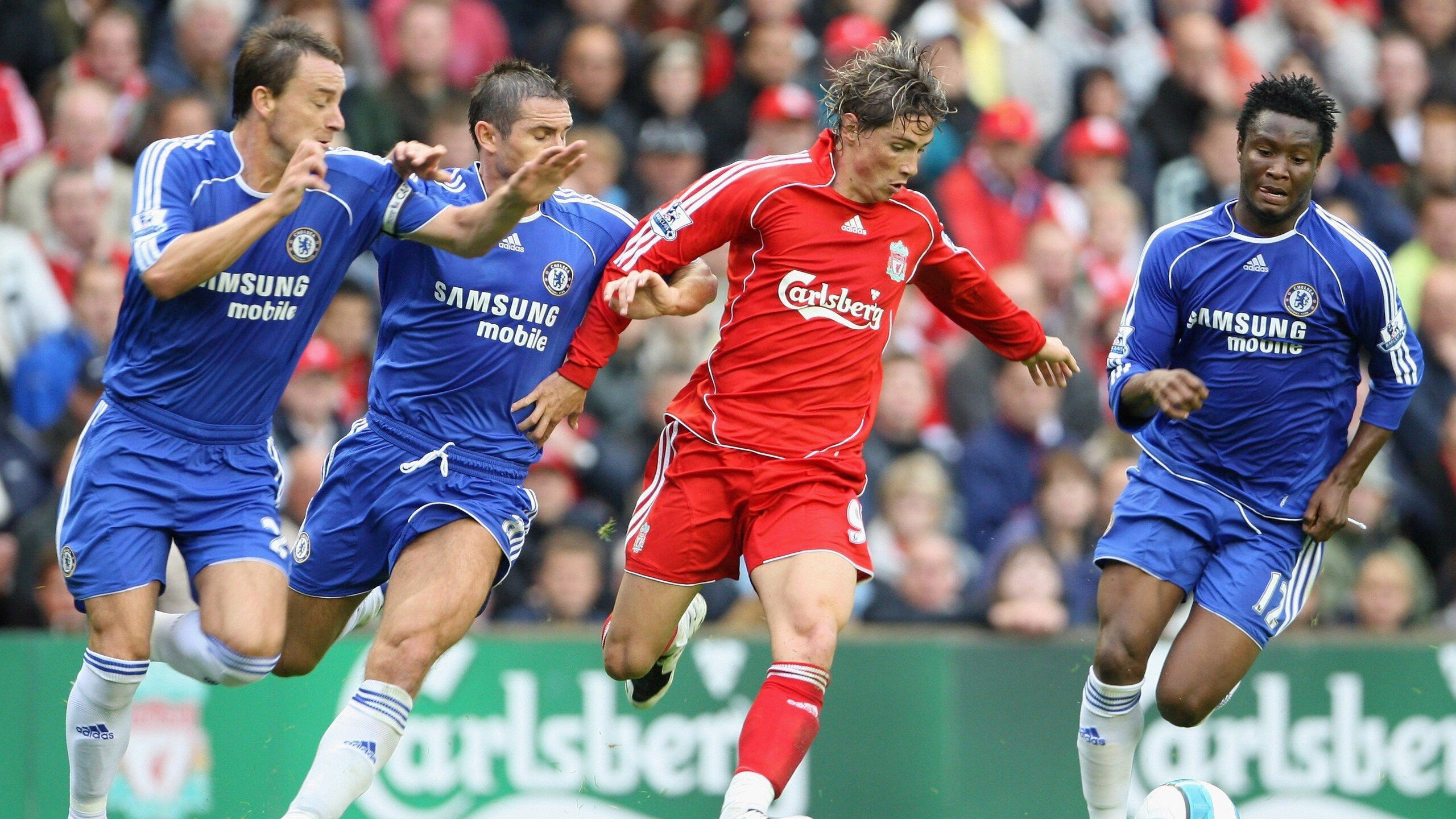 中国足球在东亚杯中夺冠 热血战斗令人感动，东亚杯中国战绩